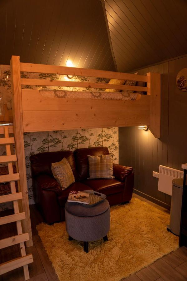 הוילה Old Leake The Treehouse - Sleeps 4 מראה חיצוני תמונה