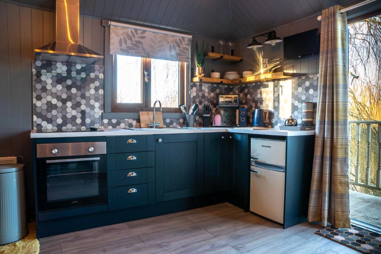 הוילה Old Leake The Treehouse - Sleeps 4 מראה חיצוני תמונה