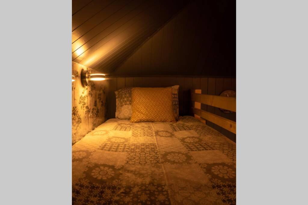 הוילה Old Leake The Treehouse - Sleeps 4 מראה חיצוני תמונה